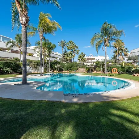 Altos De Banus V Lejlighed Marbella